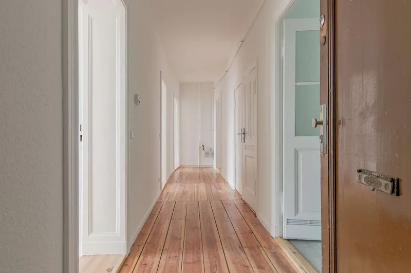 4,5-Zimmer-Wohnung mit Balkon in Charlottenburg! — photo 1